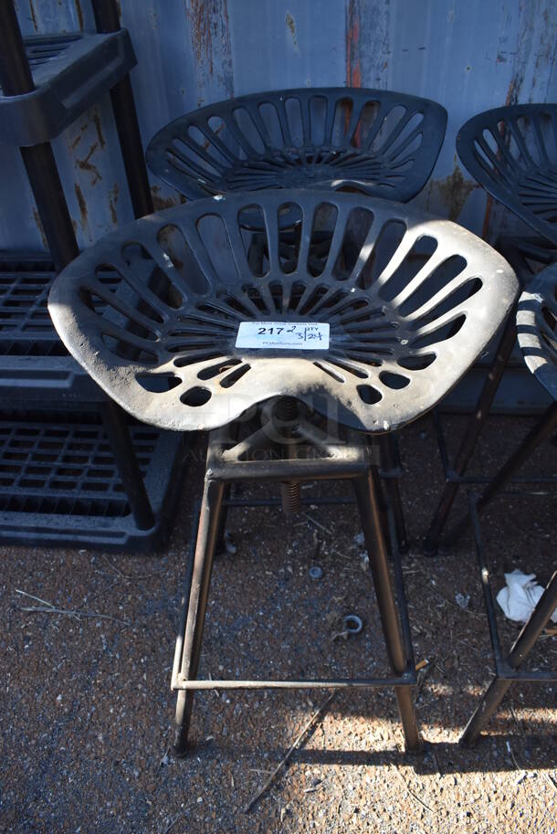 2 Black Metal Stools. 20x15x32. 2 Times Your Bid!