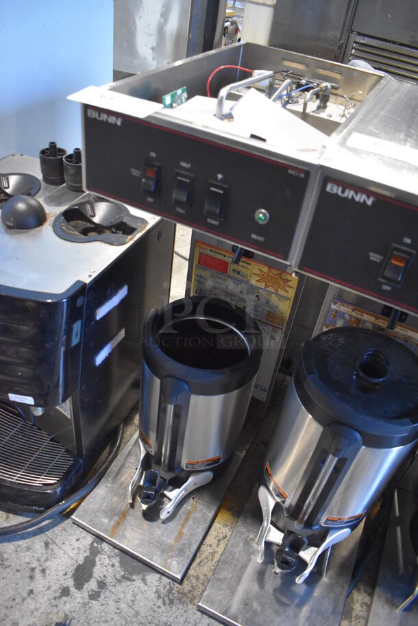 2012 Bunn IC3 Stainless Steel Commercial Countertop Iced Tea Machine w/ Beverage Holder Dispenser. 120/208 Volts, 1 Phase. 12x24x32 - Image 3 of 7