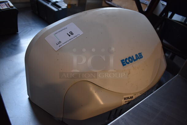 Ecolab Poly Wall Mount Bug Zapper. 24x12x12. Tested and Working! - Image 3 of 4