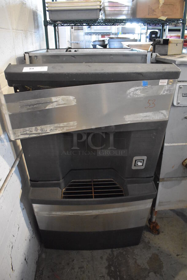 Stainless Steel Commercial Hotel Ice Dispenser. 30x33x58 - Image 1 of 6