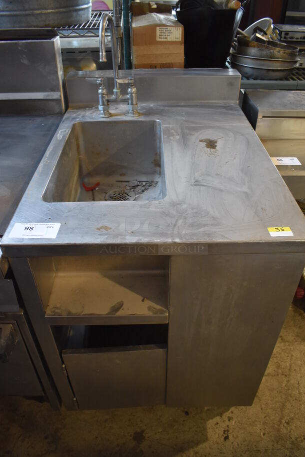 Stainless Steel Counter w/ Sink Bay, Faucet and Handles. 26x36x41