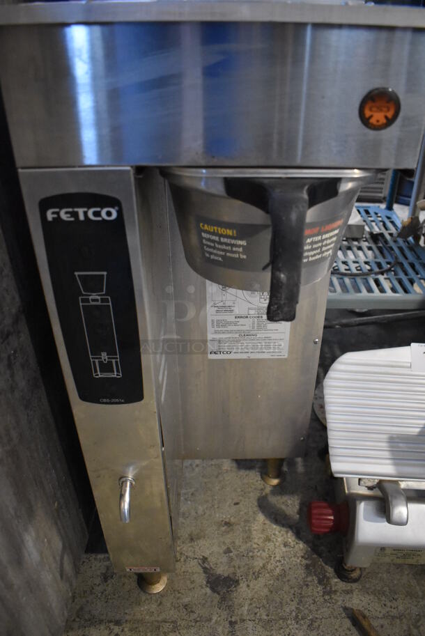 Fetco CBS-2051e Stainless Steel Commercial Countertop Coffee Machine w/ Metal Brew Basket. 120/208-240 Volts, 1 Phase. 13x18x38 - Image 4 of 6