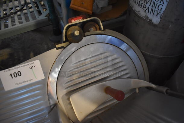 Berkel 827E-PLUS Stainless Steel Commercial Countertop Meat Slicer w/ Blade Sharpener. 115 Volts, 1 Phase. 24x20x19. Tested and Powers On But Blade Does Not Turn - Image 3 of 5