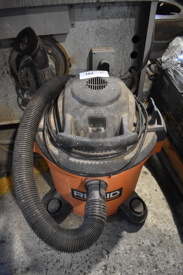 Rigid Orange and Black Poly Wet Dry Shop Vac Vacuum Cleaner. 21x21x24. Tested and Working!