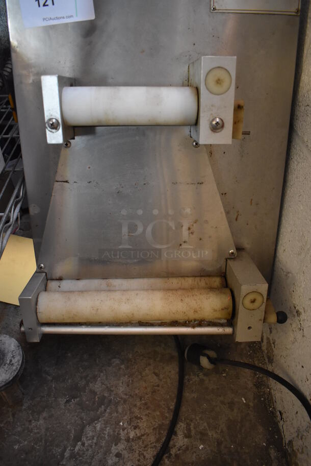 Southstar Stainless Steel Commercial Countertop Dough Sheeter. 115 Volts, 1 Phase. 17x19x26. Tested and Working! - Image 4 of 5