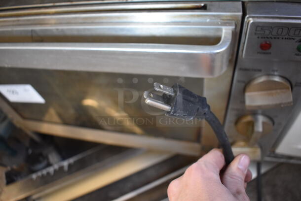 Waring 500X Stainless Steel Countertop Electric Powered Convection Oven w/ Thermostatic Controls. 115 Volts, 1 Phase. 24x15x14 - Image 5 of 5