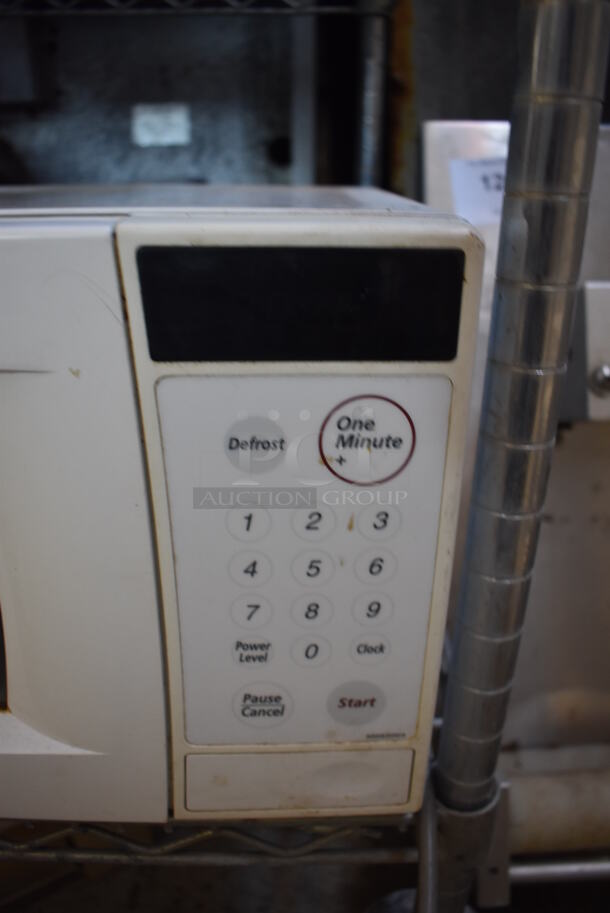 Samsung Metal Countertop Microwave Oven w/ Plate. 115 Volts, 1 Phase. 18x12x10 - Image 2 of 5