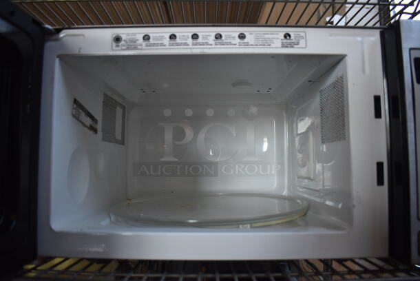 General Electric JES1142SJ 04 Stainless Steel Countertop Microwave Oven w/ Plate. 120 Volts, 1 Phase. 21x15x12 - Image 3 of 6