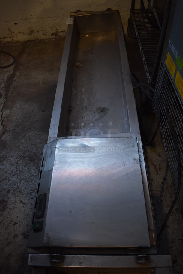 Stainless Steel Commercial Countertop Refrigerated Rail. No Lid. 115 Volts, 1 Phase. 65x16x9. Tested and Working! - Image 4 of 5
