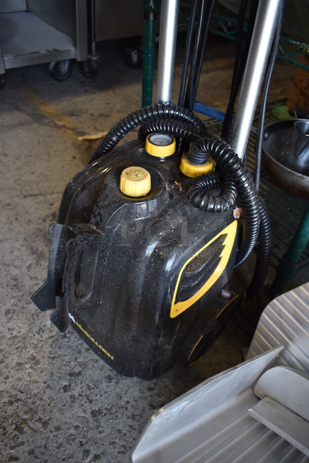 McCulloch MC1385 Deluxe Steam Cleaner. 120 Volts, 1 Phase. 10x15x33 - Image 4 of 5