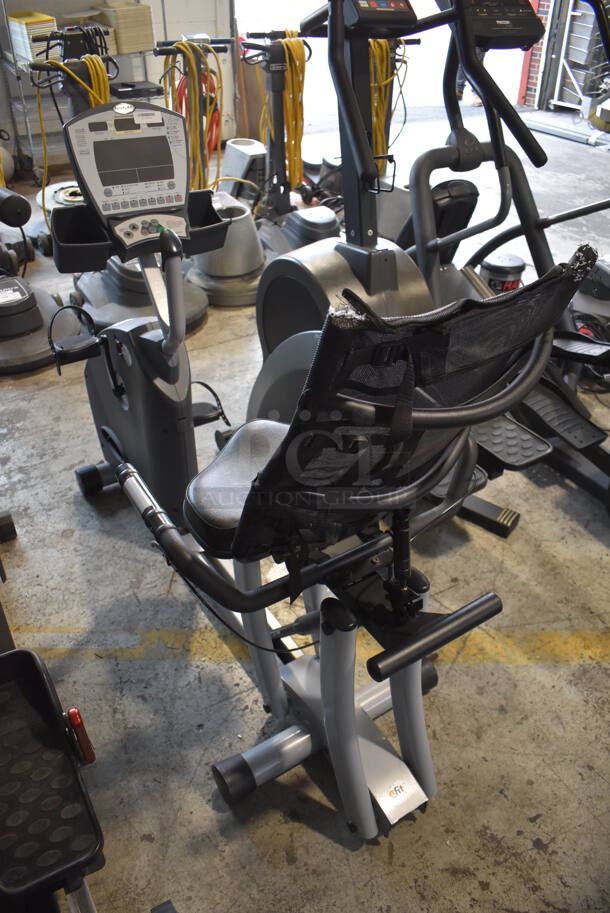 SportsArt Metal Commercial Floor Style Stationary Bicycle Exercise Machine. 26x70x48. Tested and Working!
