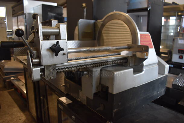 Bizerba A 404 US Stainless Steel Commercial Countertop Meat Slicer Stacker. 120 Volts, 1 Phase. Goes GREAT w/ Lot 47! 37.5x25x27. Tested and Working! - Image 5 of 6