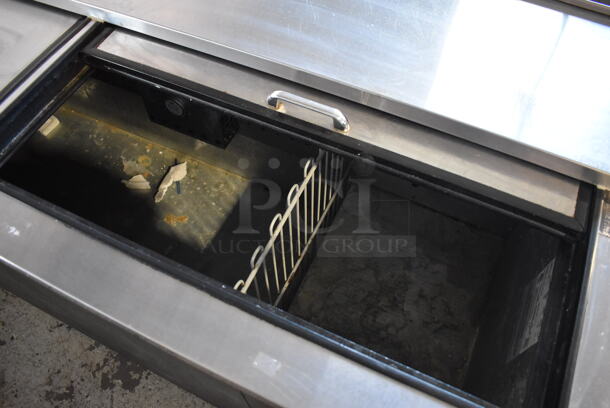 Continental CBC64 Stainless Steel Commercial Bottled Back Bar Cooler w/ 2 Sliding Lids on Commercial Casters. 115 Volts, 1 Phase. 64x28x38.5. Tested and Powers On But Does Not Get Cold - Image 5 of 7