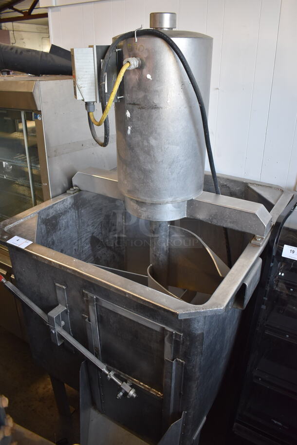 Metal Commercial Floor Style Mixer w/ Leeson SM4Series 174658.00 Flux Vector. 240 Volts, 3 Phase. 38x58x88 - Image 3 of 10