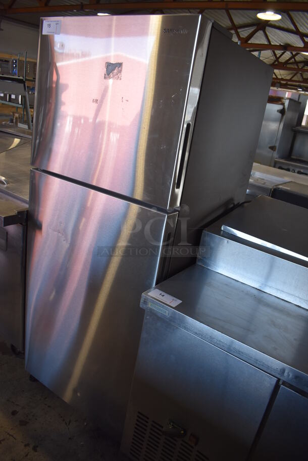 BRAND NEW SCRATCH AND DENT! Samsung RT16A6195SR Stainless Steel Cooler Freezer. 115 Volts, 1 Phase. 28x28x67. Tested and Working! - Image 3 of 8