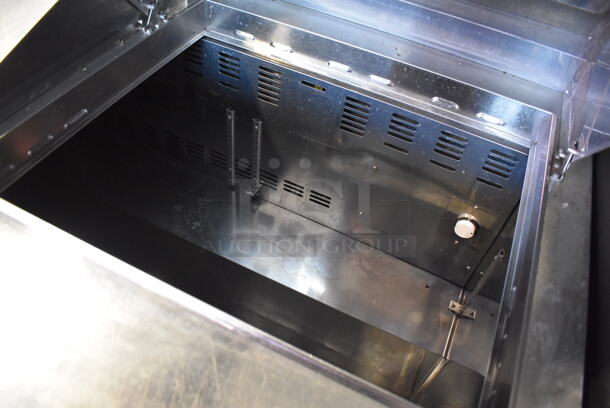 Norlake SMP72-30 Stainless Steel Commercial Sandwich Salad Prep Table Bain Marie Mega Top on Commercial Casters. 115 Volts, 1 Phase. 73x34x47. Tested and Powers On But Does Not Get Cold - Image 5 of 10