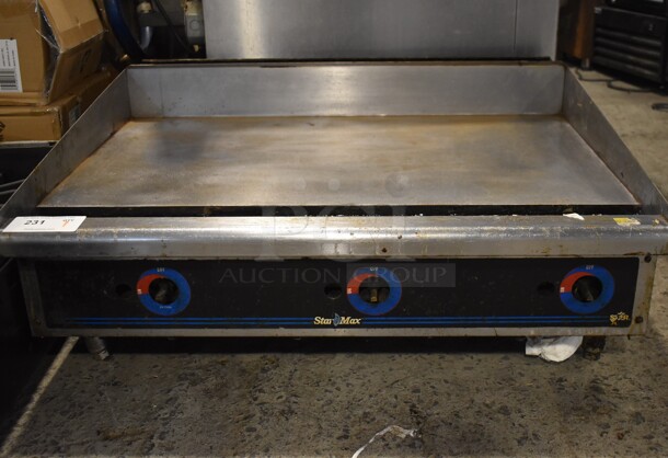 Star Max Stainless Steel Commercial Countertop Natural Gas Powered Flat Top Griddle. 36x30x12