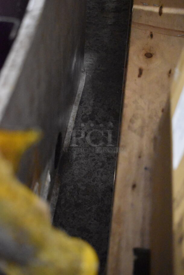 Wolf Regency Stainless Steel Commercial Countertop Natural Gas Powered 4 Burner Range. 24x32x10 - Image 5 of 6