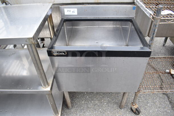 Perlick Stainless Steel Commercial Ice Bin. 24x18x36