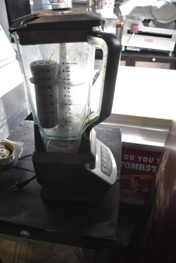 Ninja Metal Countertop Blender w/ Poly Pitcher. 6x7x17. Tested and Does Not Power On - Image 3 of 3