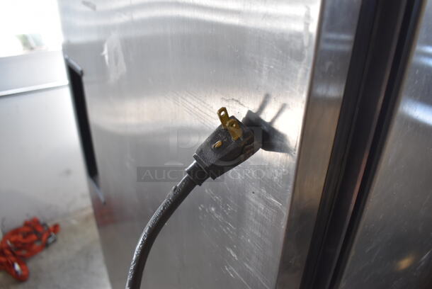 2012 True TG1R-1S ENERGY STAR Stainless Steel Commercial Single Door Reach In Cooler w/ Poly Coated Racks on Commercial Casters. 115 Volts, 1 Phase. 29x35x83. Tested and Working! - Image 6 of 6