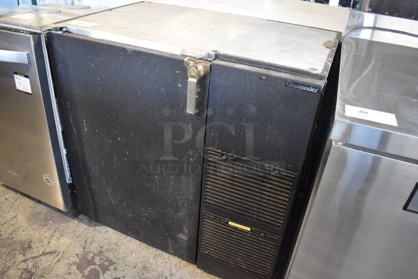 Glastender BB36-R1-BN(L) Stainless Steel Commercial Single Door Undercounter Cooler. 120 Volts, 1 Phase. 37x24x35. Tested and Working! - Image 2 of 5