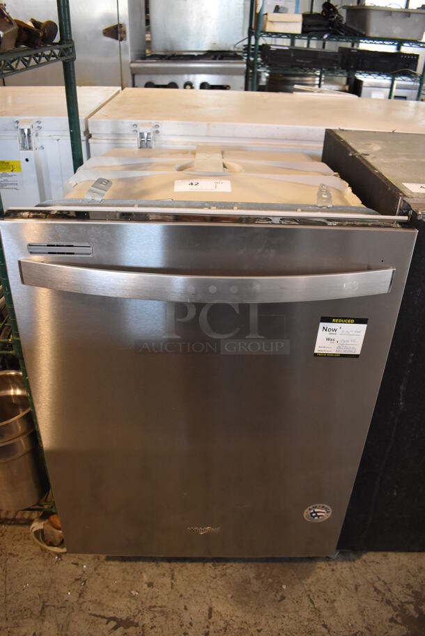 BRAND NEW SCRATCH AND DENT! Whirlpool WDT705PAKZ 0 Stainless Steel Commercial Undercounter Dishwasher. 120 Volts, 1 Phase. 24x26x35