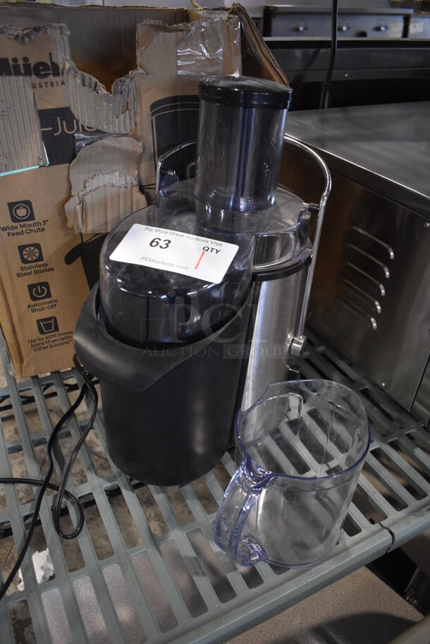 BRAND NEW SCRATCH AND DENT! Mueller Stainless Steel Countertop Juicer. 115 Volts, 1 Phase. 8x12x16. Tested and Working! - Image 2 of 4