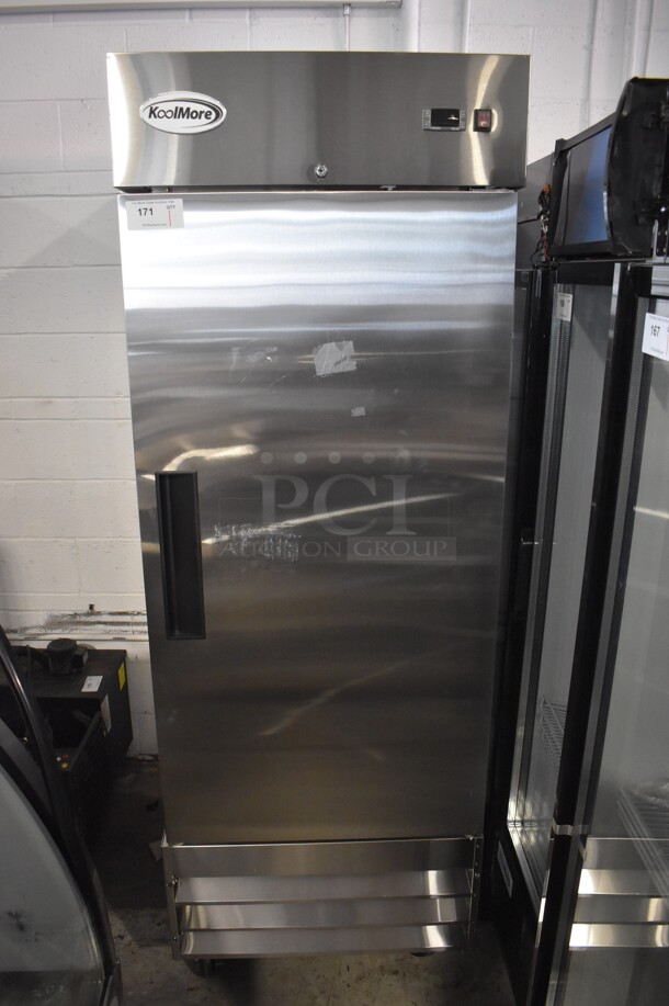 BRAND NEW SCRATCH AND DENT! KoolMore RIF-1D-SS Stainless Steel Commercial Single Door Reach In Freezer on Commercial Casters. 115 Volts, 1 Phase. 29x33x83. Tested and Working!