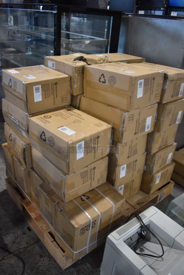 30 Boxes of 5 BRAND NEW! Member's Mark 980367276 Solar Path Lights. 30 Times Your Bid! - Image 3 of 3