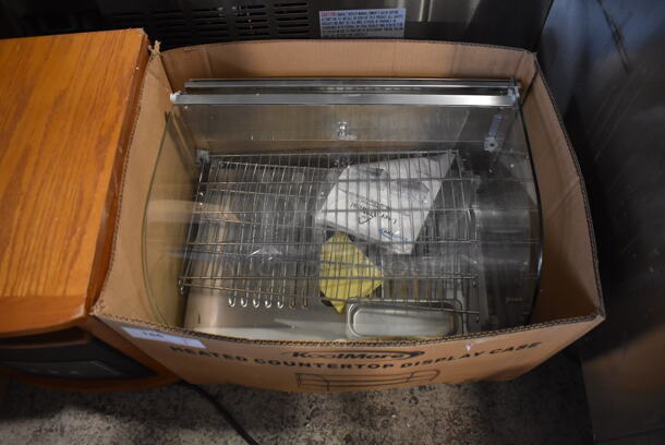 BRAND NEW SCRATCH AND DENT! KoolMore HDC-1.5C Stainless Steel Commercial Heated Display Case Merchandiser. 22x14x15. Cannot Test Due To Missing Power Cord - Image 3 of 7