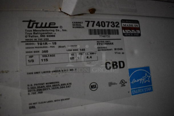 2013 True TG1R-1S ENERGY STAR Stainless Steel Commercial Single Door Reach In Cooler w/ Poly Coated Racks on Commercial Casters. 115 Volts, 1 Phase. 29x35x83. Tested and Working! - Image 5 of 5