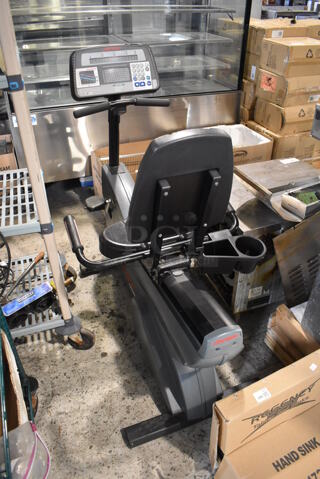 LifeFitness 9500HR Metal Floor Style Stationary Exercise Bicycle. 26x50x48. Tested and Working!