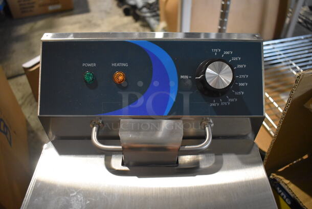 BRAND NEW SCRATCH AND DENT! 2022 Hoocoo FRY-10L Stainless Steel Commercial Countertop Electric Powered Fryer w/ Fry Basket and Lid. 120 Volts, 1 Phase. 11x17x12 - Image 3 of 7