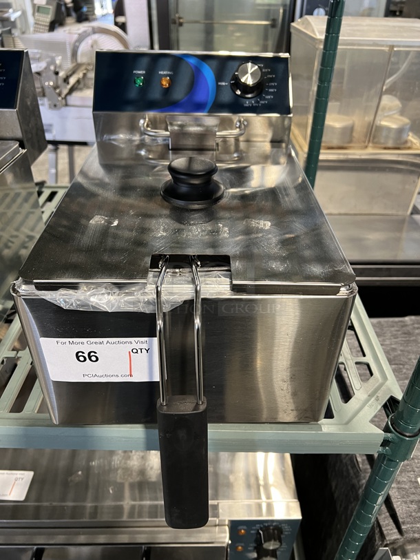 BRAND NEW SCRATCH AND DENT! 2022 Hoocoo FRY-10L Stainless Steel Commercial Countertop Electric Powered Fryer w/ Fry Basket and Lid. 120 Volts, 1 Phase. 11x17x12 - Image 1 of 9