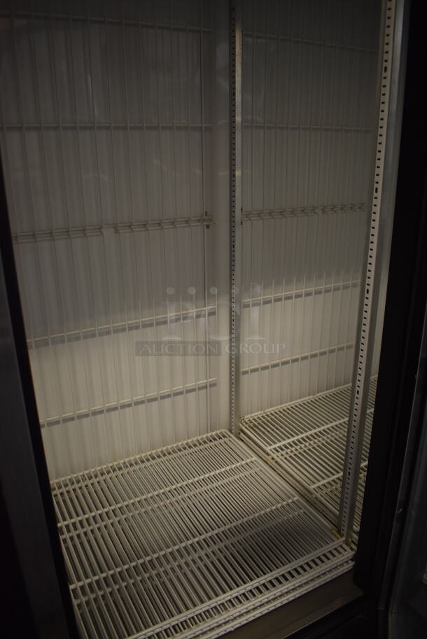2013 True GDM-72F-LD ENERGY STAR Metal Commercial 3 Door Reach In Freezer Merchandiser. 115/208-230 Volts, 1 Phase. 77x30.5x78 - Image 5 of 8