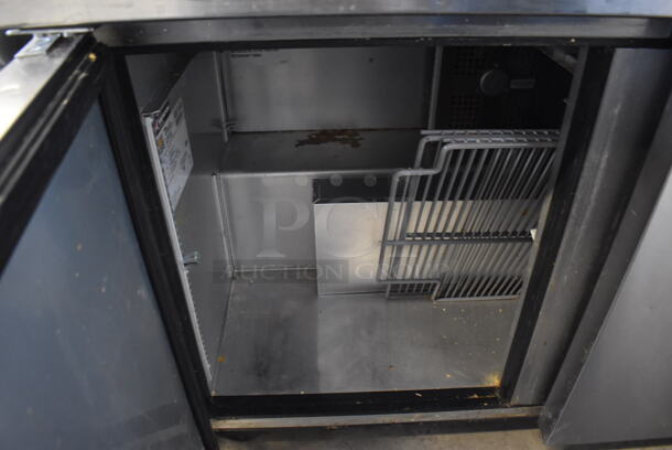 2019 True TSSU-48-12-HC Stainless Steel Commercial Sandwich Salad Prep Table Bain Marie Mega Top on Commercial Casters. 115 Volts, 1 Phase. 48x32x40. Tested and Working! - Image 6 of 7