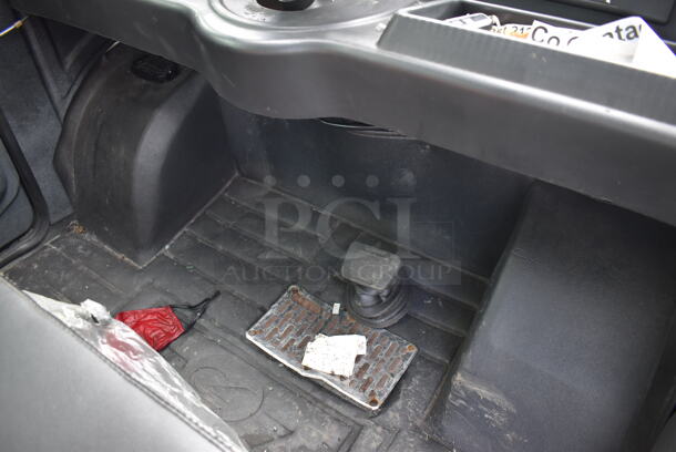 Chang Li Metal Electric Powered Mobility Vehicle. 46x91x70 - Image 12 of 12