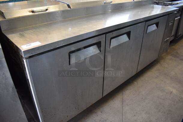 Migali C-PP93 Stainless Steel Commercial Pizza Prep Table on Commercial Casters. 115 Volts, 1 Phase. 93x33.5x41. Tested and Powers On But Does Not Get Cold - Image 3 of 10