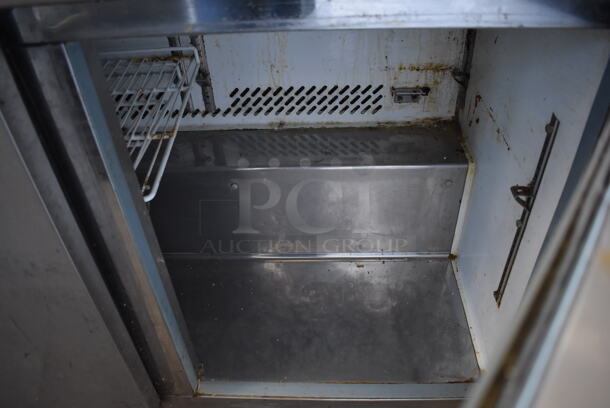 Arctic Air AST48R Stainless Steel Commercial Sandwich Salad Prep Table Bain Marie Mega Top on Commercial Casters. 115 Volts, 1 Phase. 48x30x43. Tested and Powers On But Does Not Get Cold - Image 5 of 8