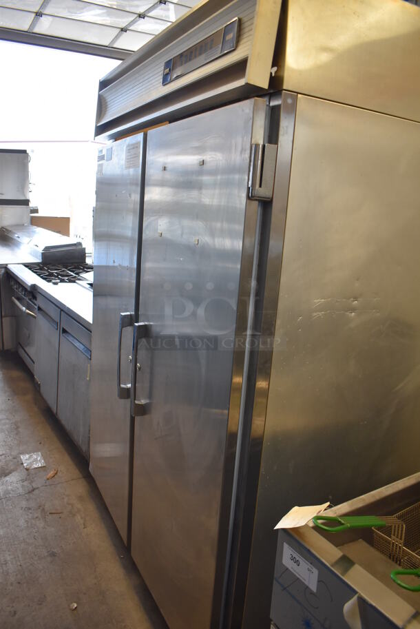 Raetone AR-47-S2 Stainless Steel Commercial 2 Door Reach In Cooler. 115 Volts, 1 Phase. 55x34x80. Cannot Test Due To Cut Power Cord - Image 5 of 5