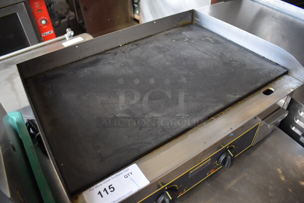Equipex Sodir Stainless Steel Commercial Countertop Electric Powered Flat Top Griddle. 24x17.5x9 - Image 4 of 4