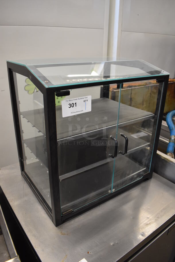 Metal Countertop Dry Cabinet. 21x17x20 - Image 2 of 4