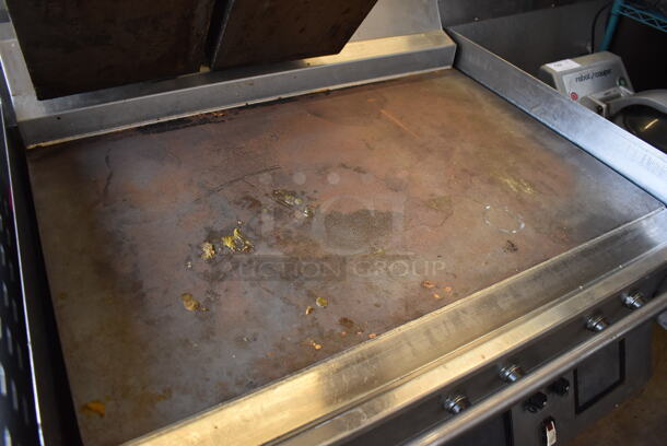 Stainless Steel Commercial Floor Style Electric Powered Flat Top Griddle w/ 2 Lowering Panini Press Tops on Commercial Casters. 208/240 Volts. 39.5x39x34 - Image 2 of 9
