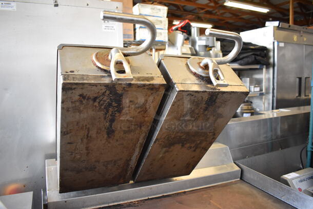 Stainless Steel Commercial Floor Style Electric Powered Flat Top Griddle w/ 2 Lowering Panini Press Tops on Commercial Casters. 208/240 Volts. 39.5x39x34 - Image 3 of 9