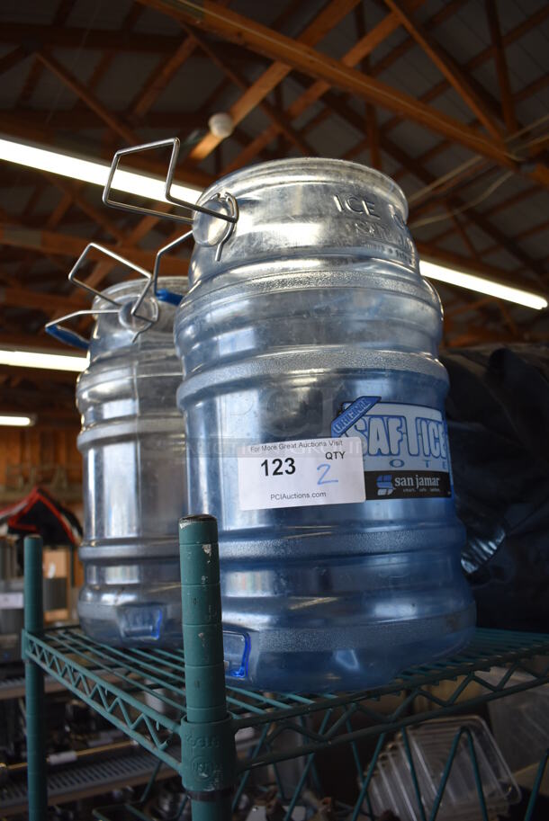 2 San Jamar Blue Poly Ice Buckets. 15x11x17. 2 Times Your Bid! - Image 2 of 3