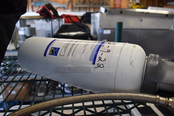 Water Filtration Cartridge. 6x6x19 - Image 2 of 2