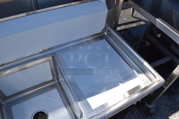 BRAND NEW SCRATCH AND DENT! Regency 600S31717218 Stainless Steel Commercial 16 Gauge 3 Bay Sink. No Legs. 92x22x26. Bays 18x16x13 - Image 5 of 6
