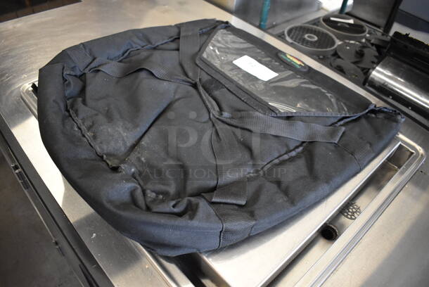 Black Insulated Food Carrying Bag. 24x27x6 - Image 2 of 5