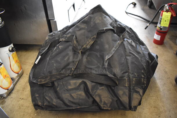 Black Insulated Food Carrying Bag. 38x26x16 - Image 3 of 4